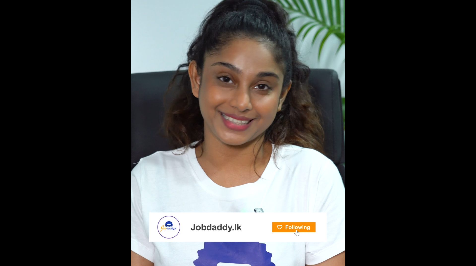 "Inquire" and "Enquire" මේ දෙකේ වෙනස මොකක්ද? | English Tips by Jobdaddy.lk - Video 11